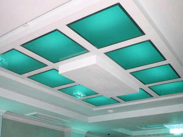 Стеклянный потолок – не только красота, но и практичность