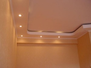 Гипсокартонный потолок — достоинства и особенности монтажа