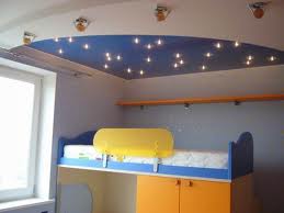 Натяжные потолки для детской комнаты