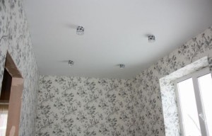 Гипсокартон на потолке - вариант отделки для начинающих