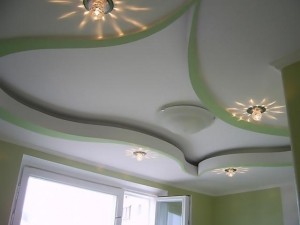 Как правильно соорудить двухъярусные потолки