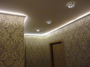 Открытая и скрытая подсветка потолка — варианты монтажа и нюансы процесса